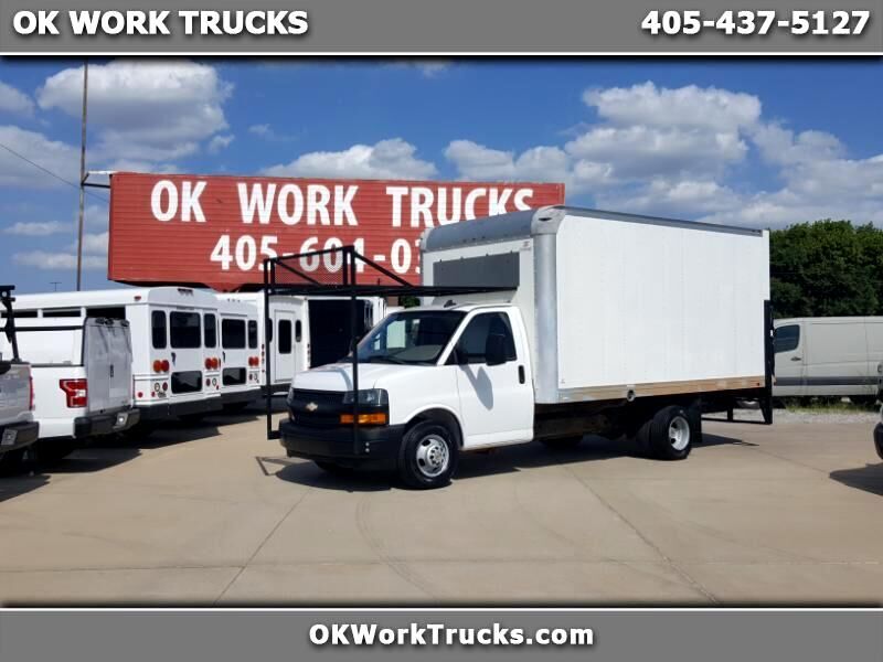 2019 CHEVROLET Express