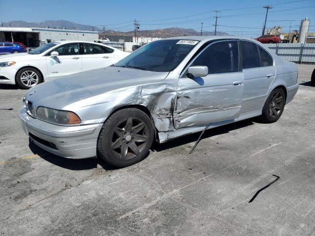 BMW 525i