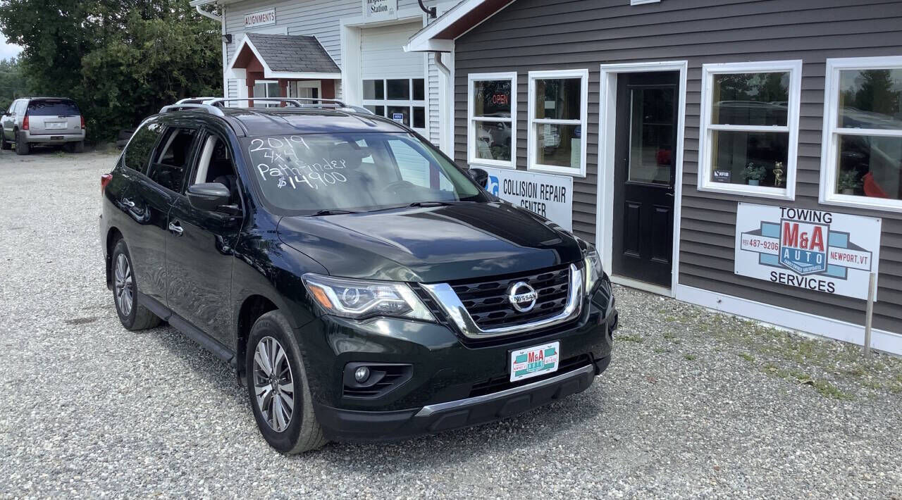 2019 NISSAN Pathfinder