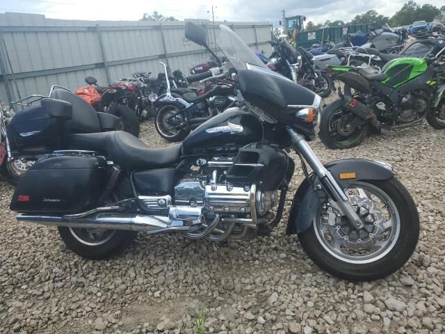 Honda GL1500CF (VALKYRIE INTERSTATE)