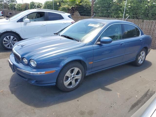 Jaguar X-Type