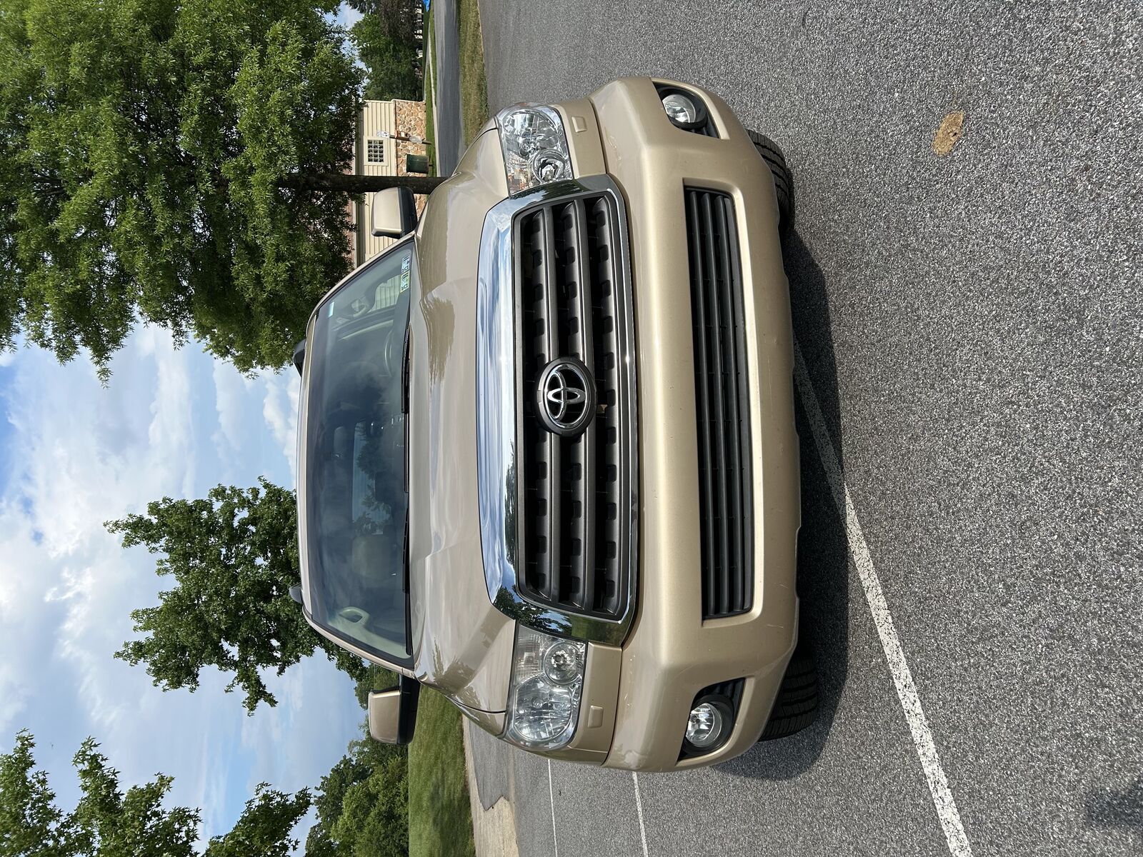 Toyota Sequoia