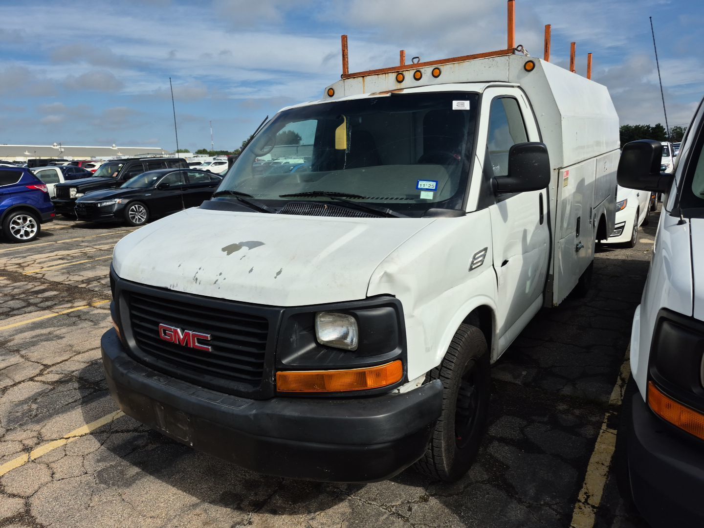 GMC Savana