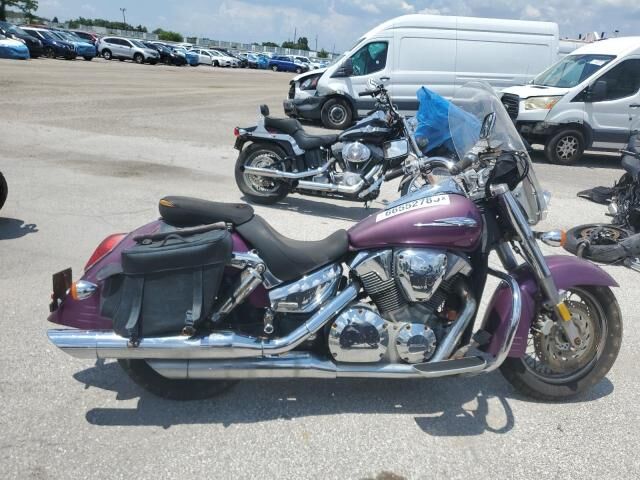 Honda VTX1300S