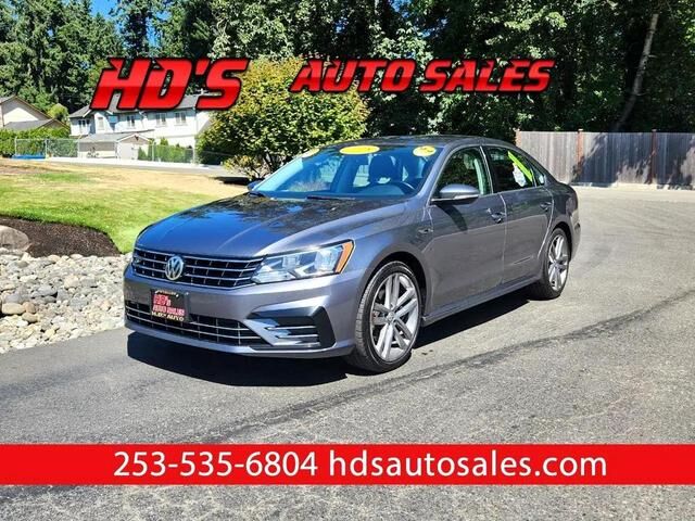 2018 VOLKSWAGEN Passat