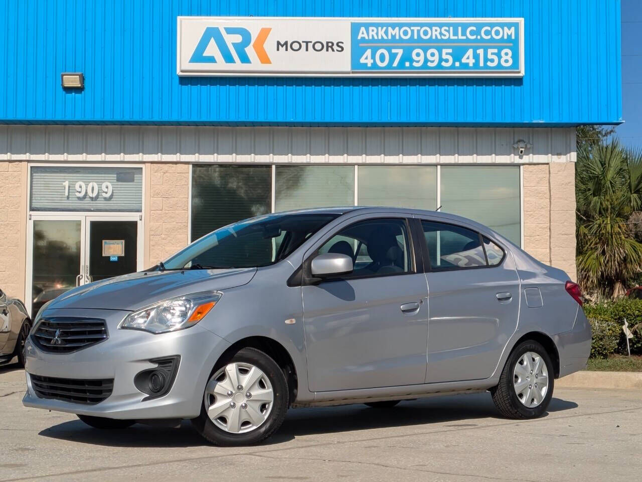 Mitsubishi Mirage G4