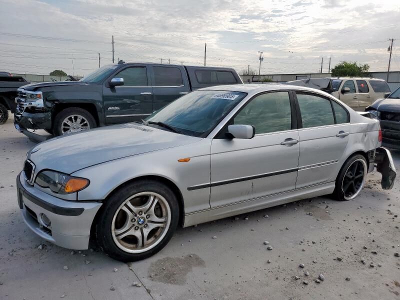 BMW 330i