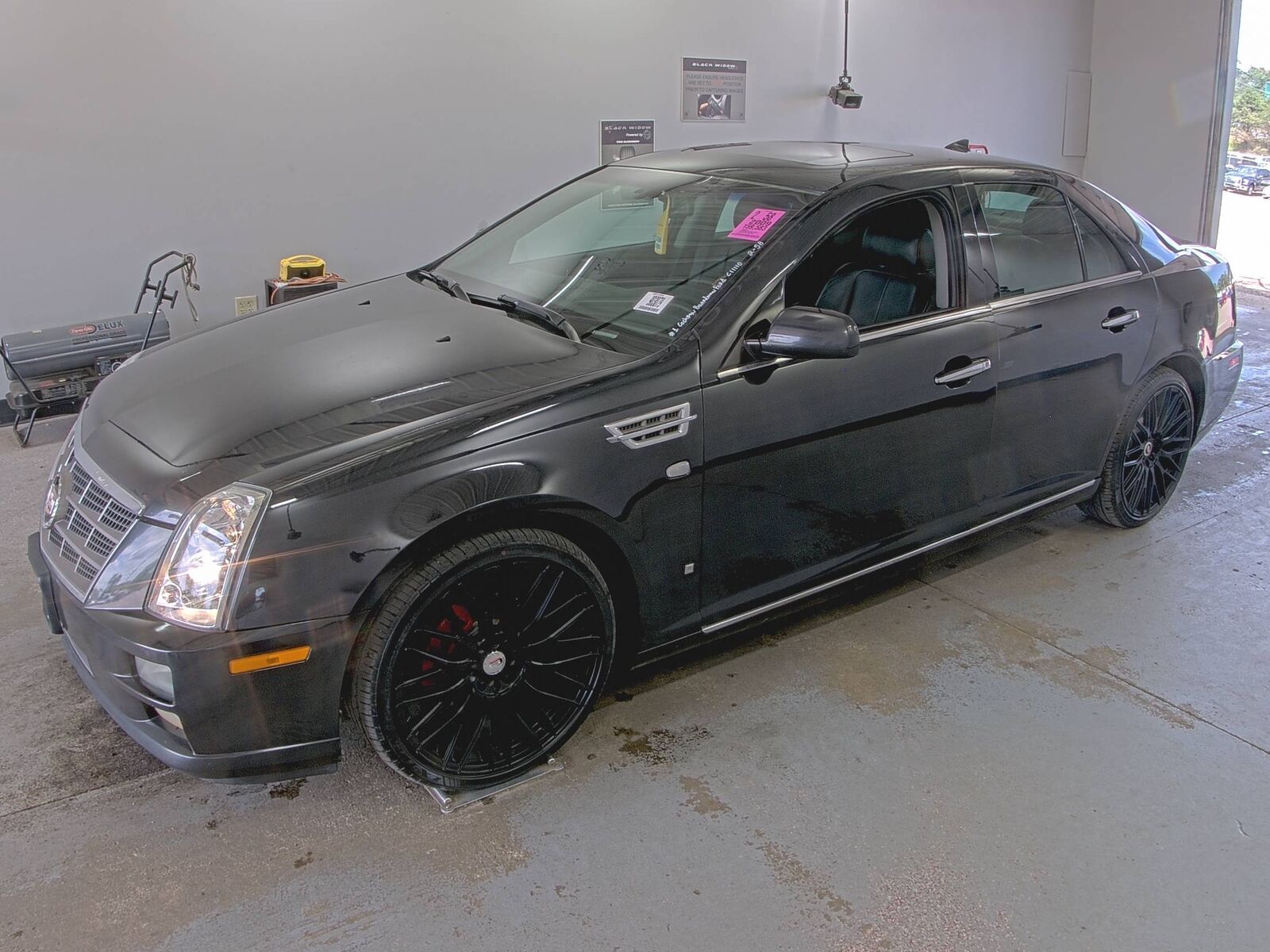 Cadillac STS