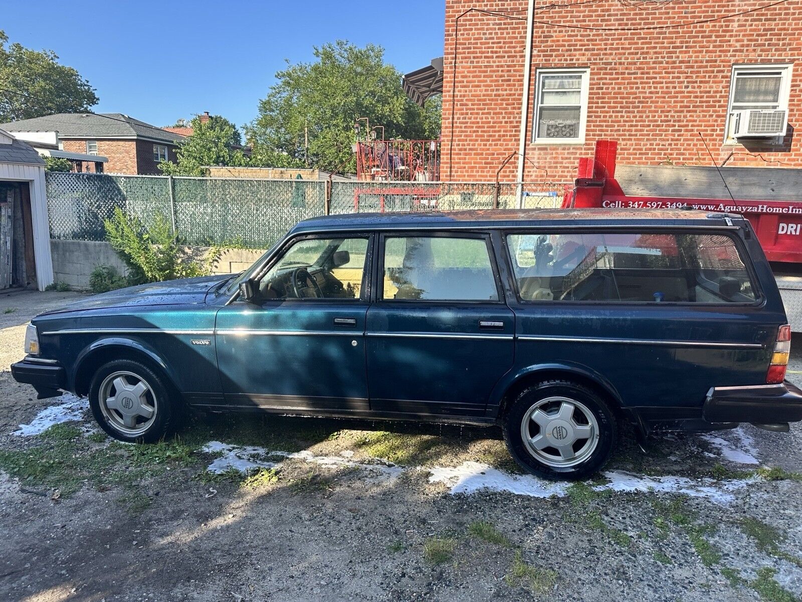 Volvo 240 Series