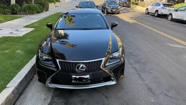 Lexus RC