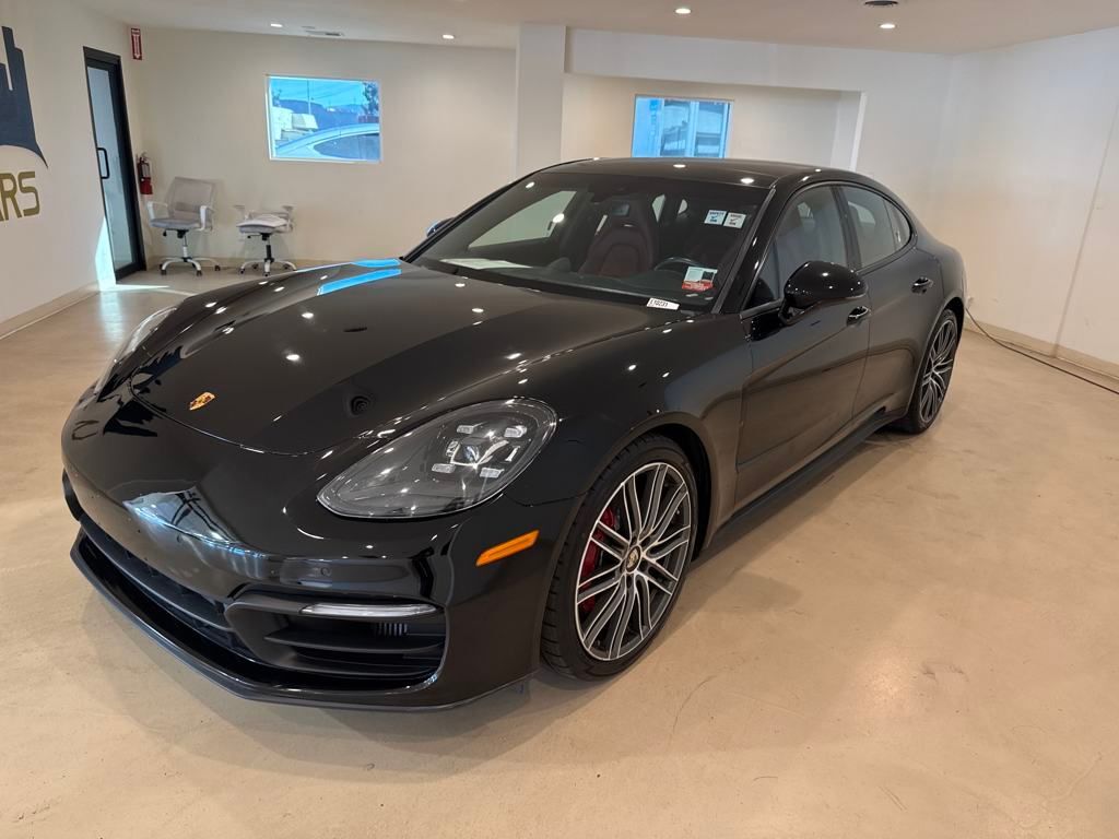 2021 PORSCHE Panamera