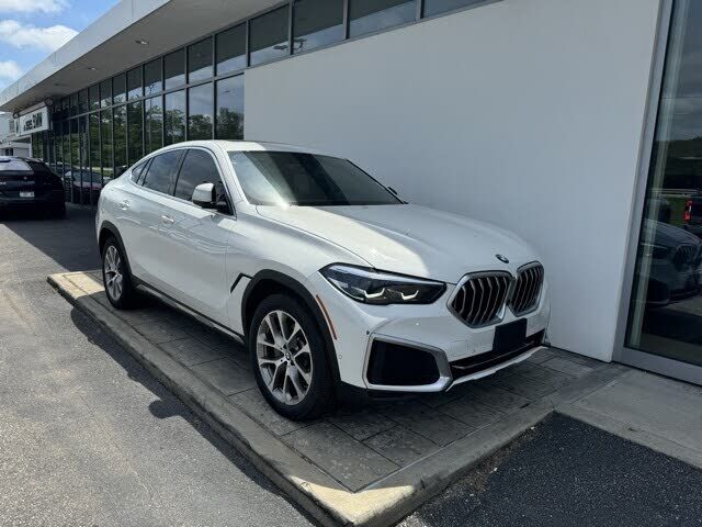 2022 BMW X6