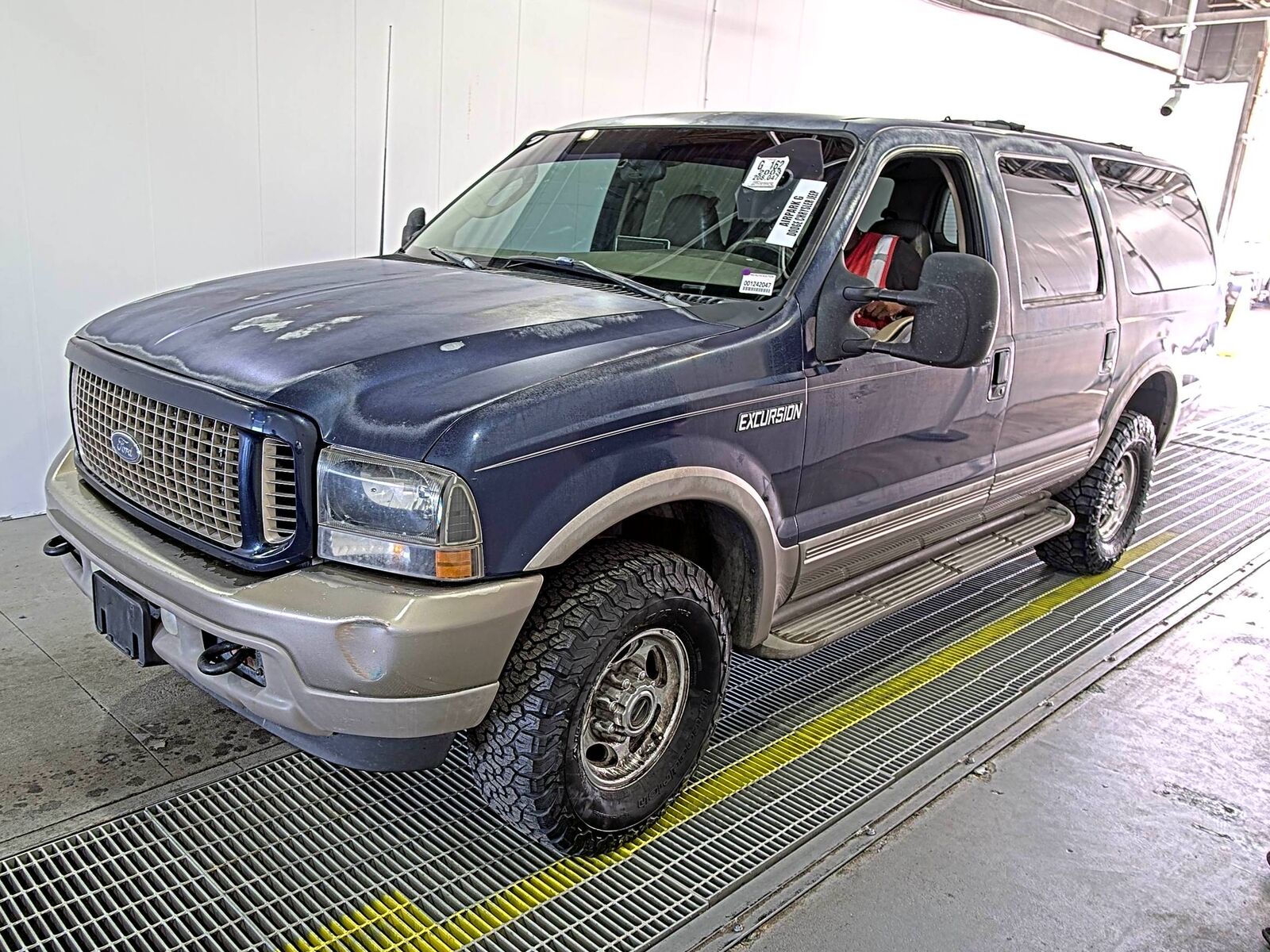 Ford Excursion