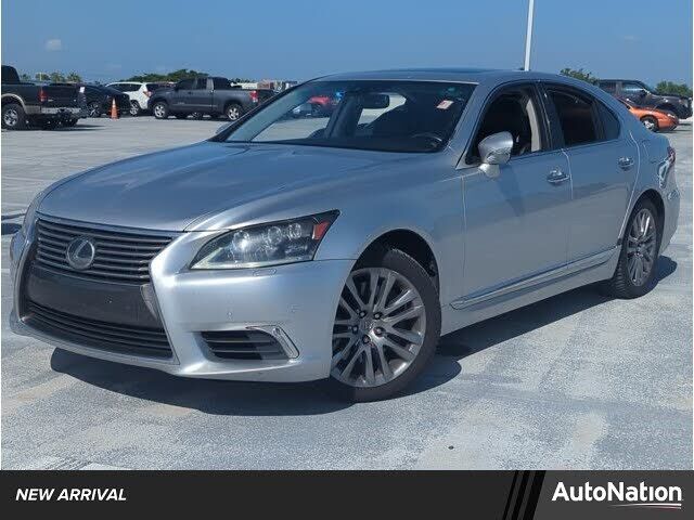 Lexus LS