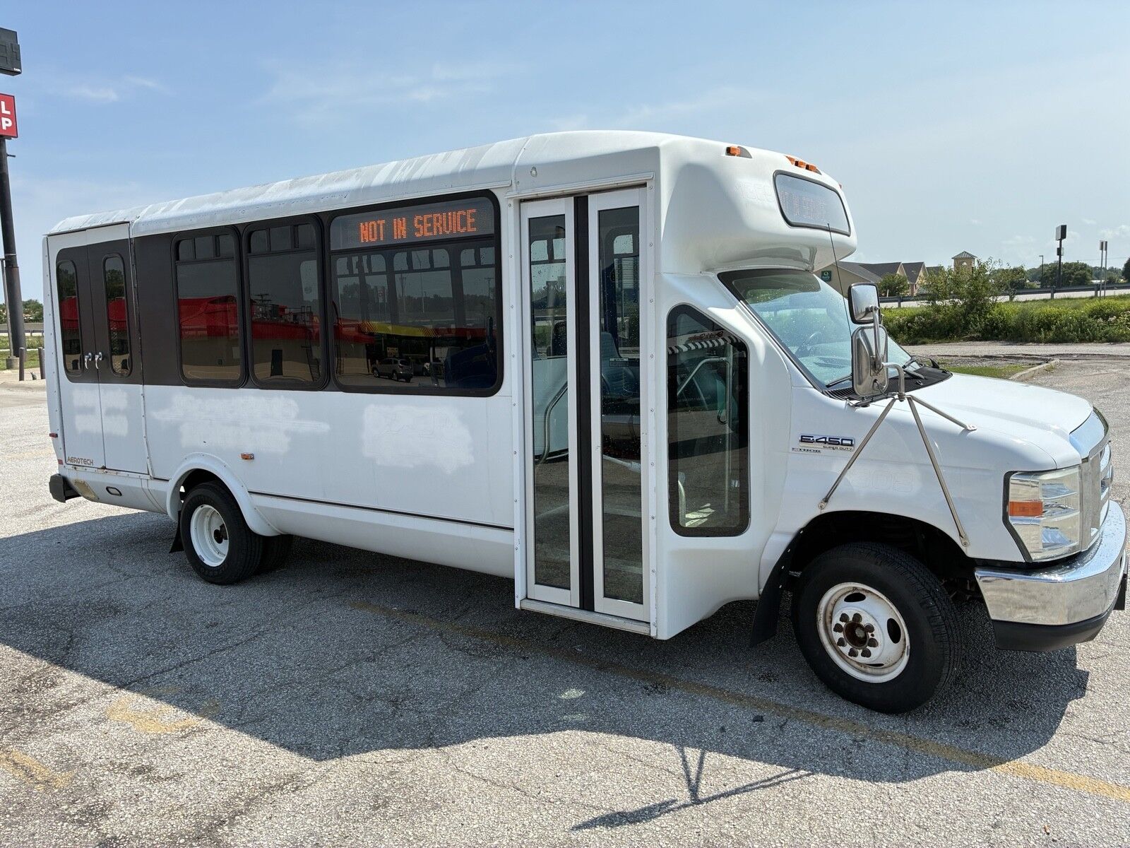 Ford E-450