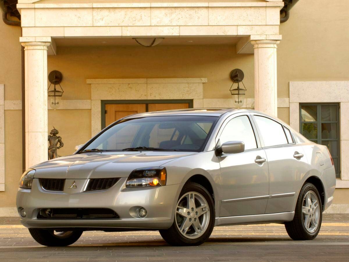 Mitsubishi Galant