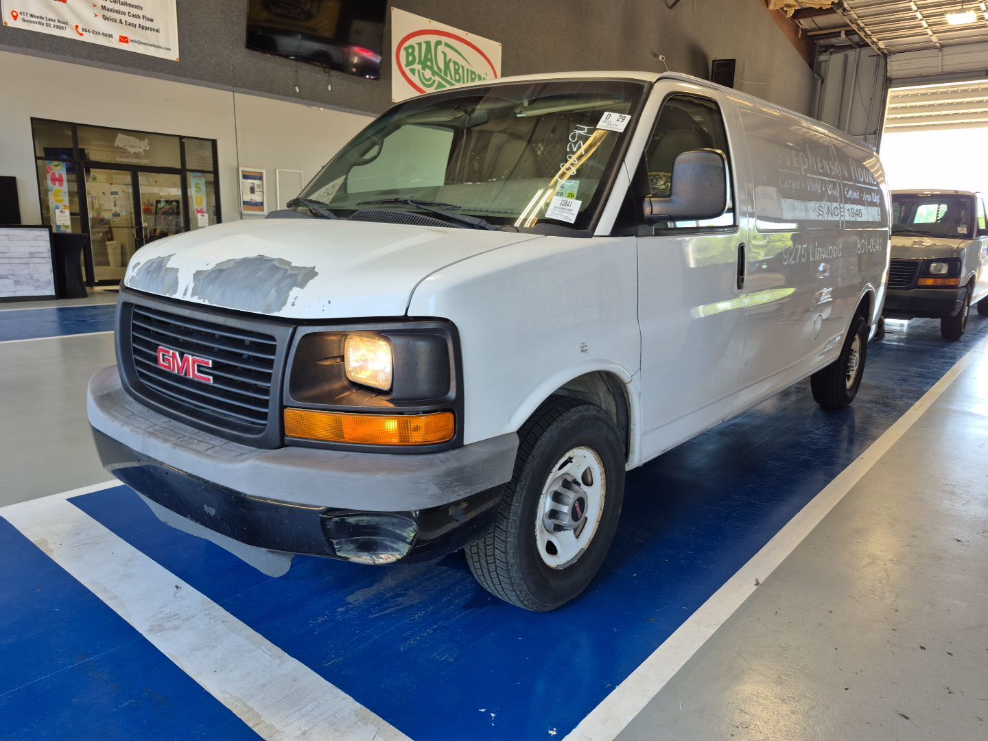 GMC Savana