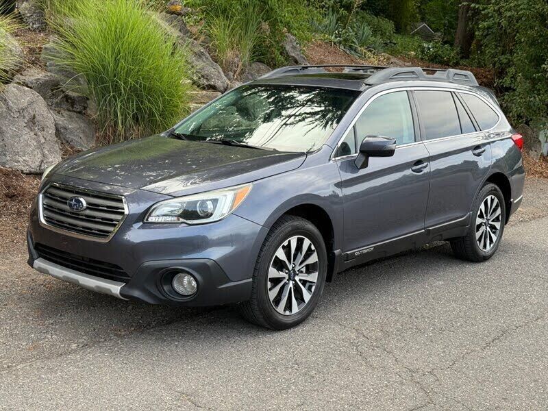 2016 SUBARU Outback