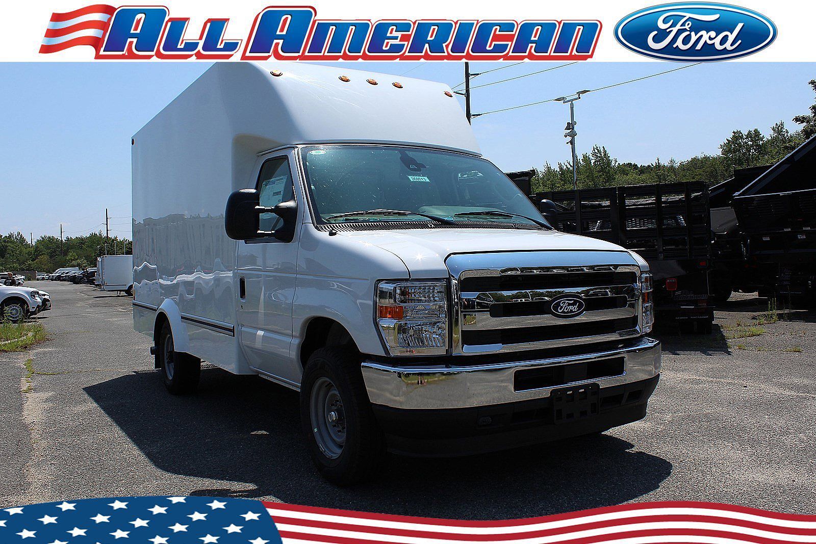 2026 FORD E-350