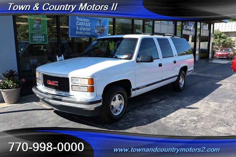 GMC Suburban
