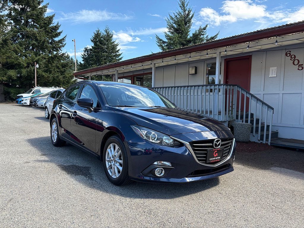 2016 MAZDA Mazda3