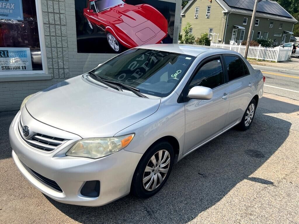 2013 TOYOTA Corolla