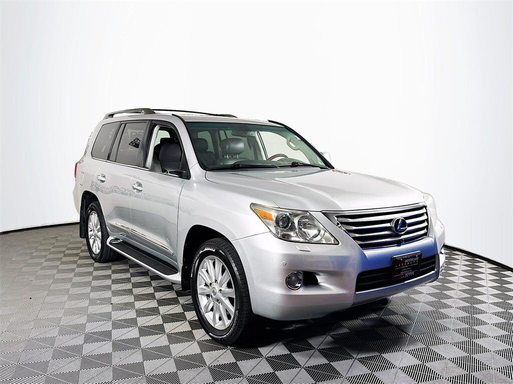 Lexus LX