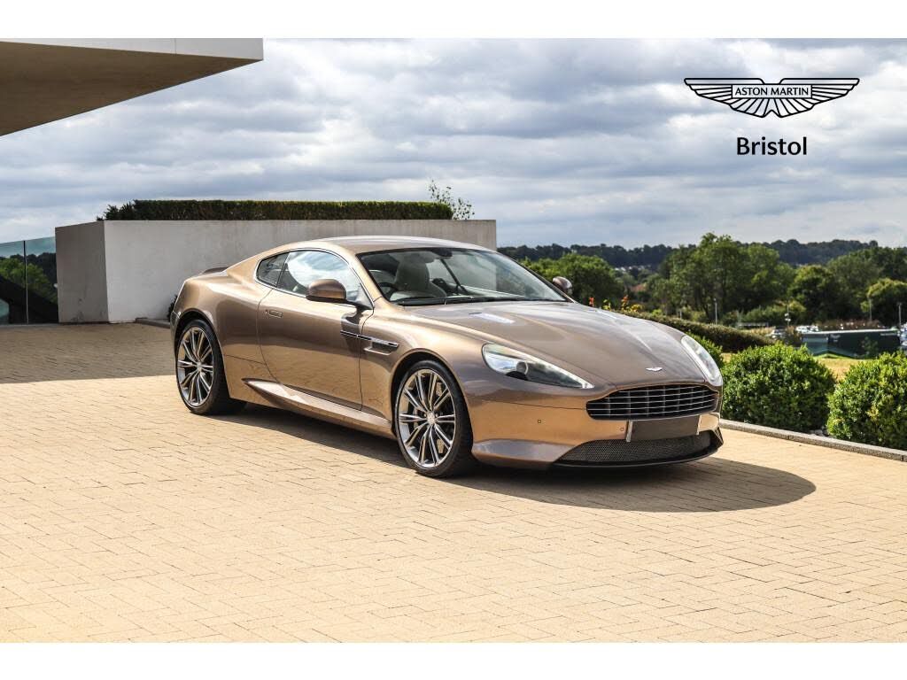 Aston Martin DB9