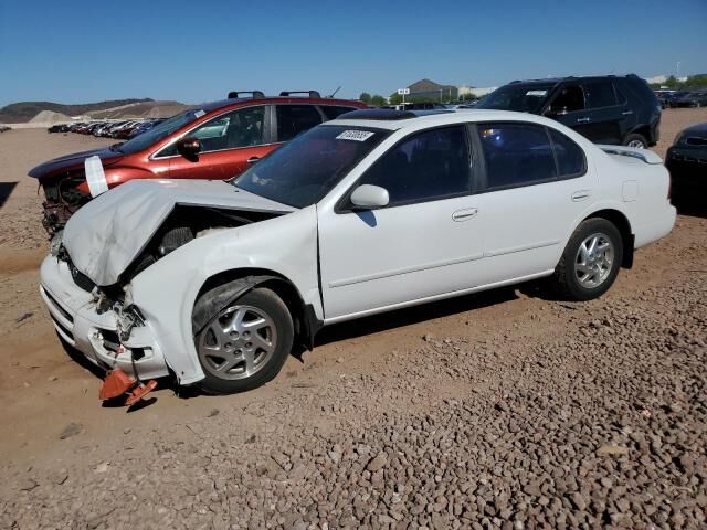 Nissan Maxima