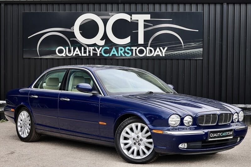 Jaguar XJ