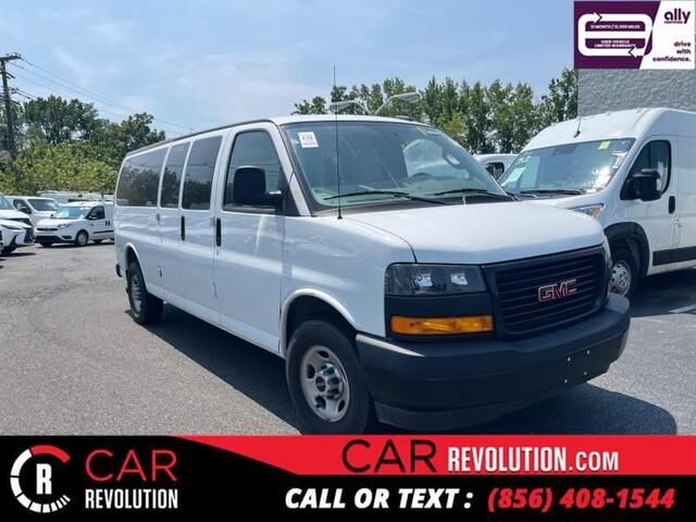 2023 GMC Savana