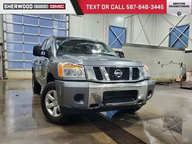 Nissan Titan