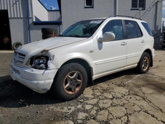 Mercedes-Benz M-Class