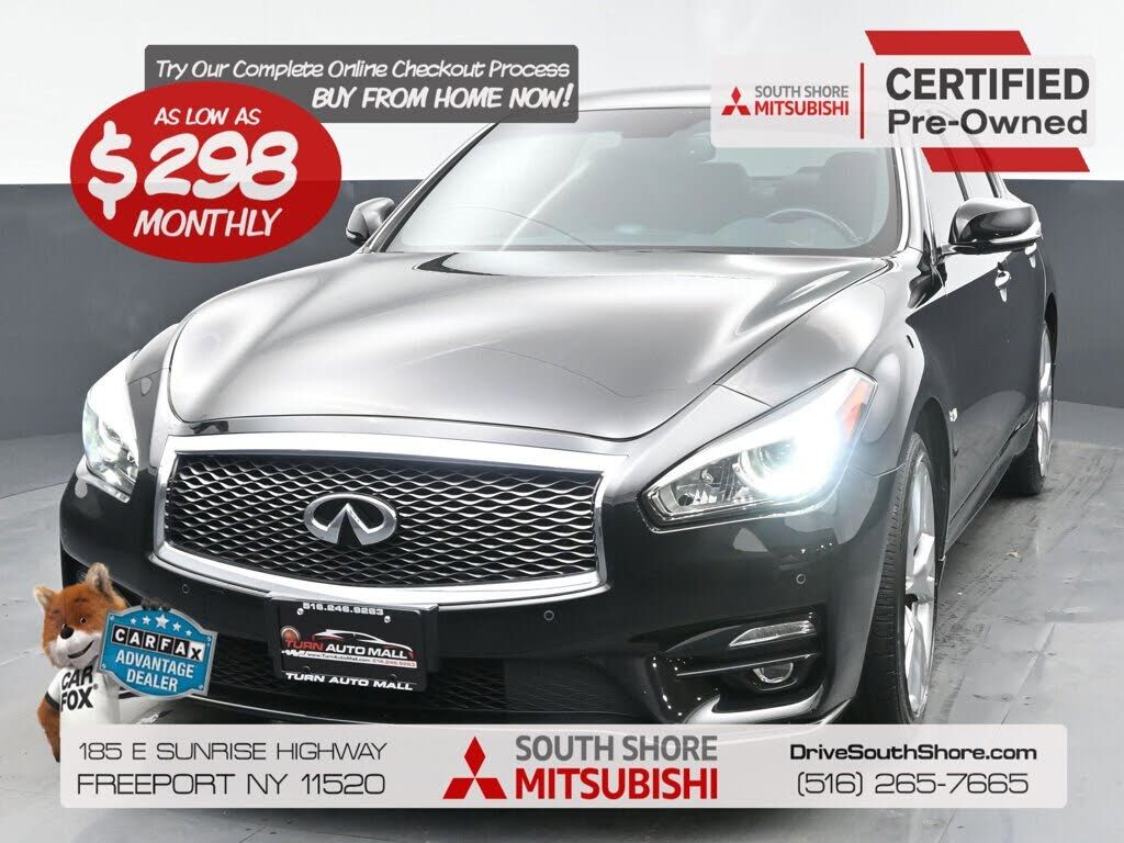 Infiniti Q70