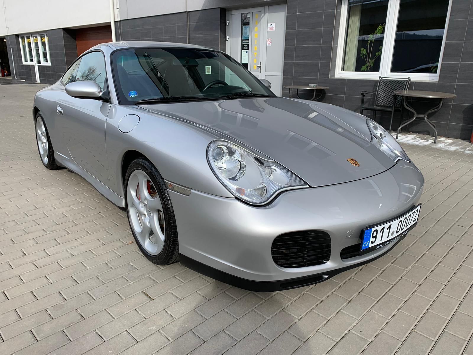 Porsche 911
