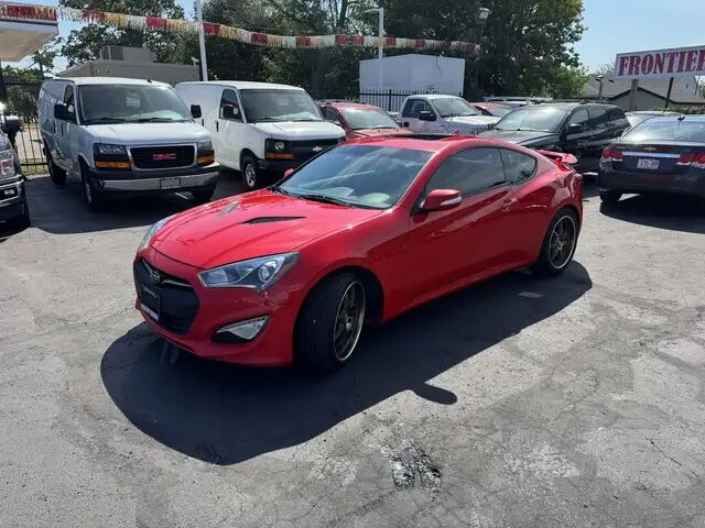 Hyundai Genesis Coupe