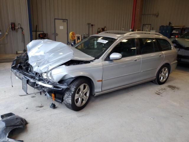 Jaguar X-Type