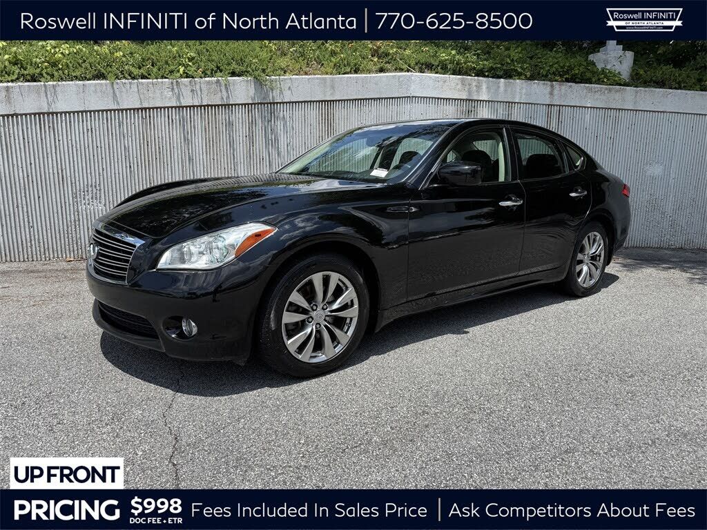 Infiniti M37