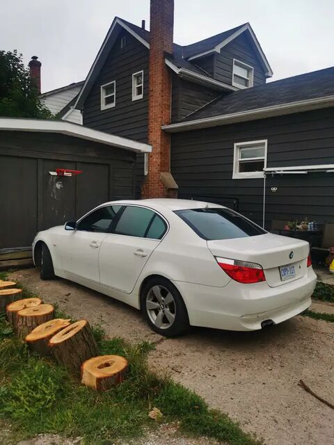 BMW 525xi