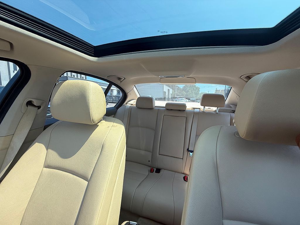 BMW 535i