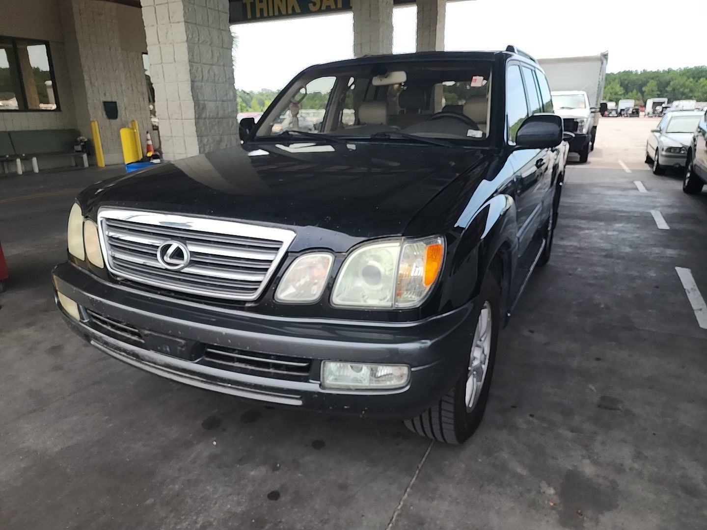 LEXUS