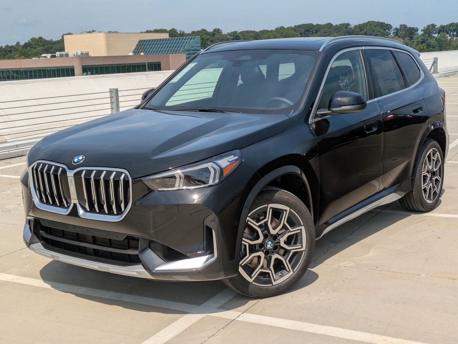 2025 BMW X1
