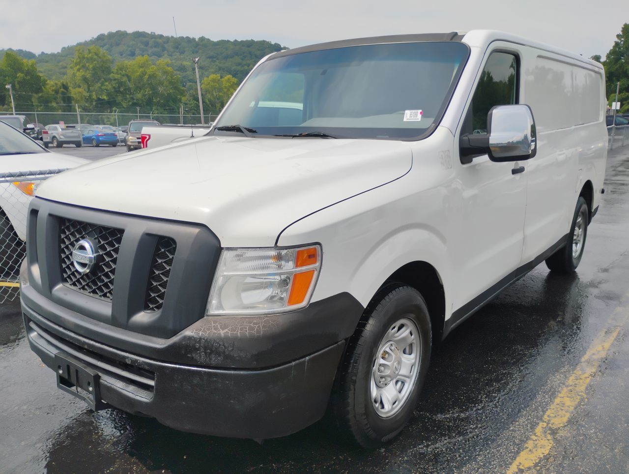 Nissan NV