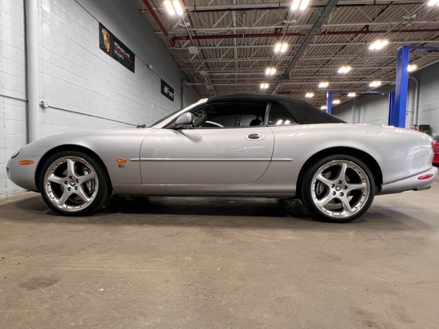 Jaguar XK