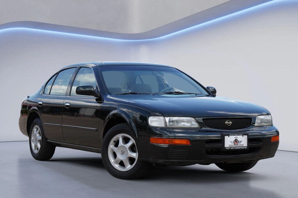 Nissan Maxima