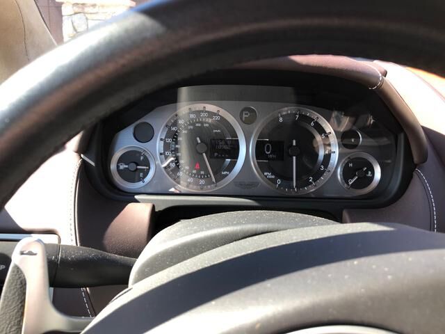 Aston Martin DB9