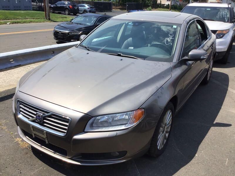 Volvo S80