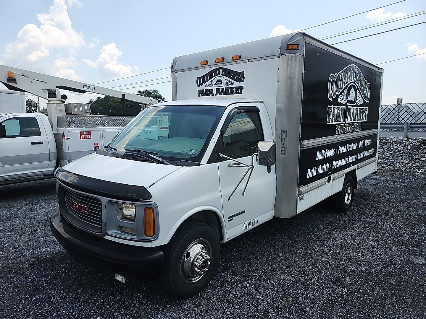 GMC Savana