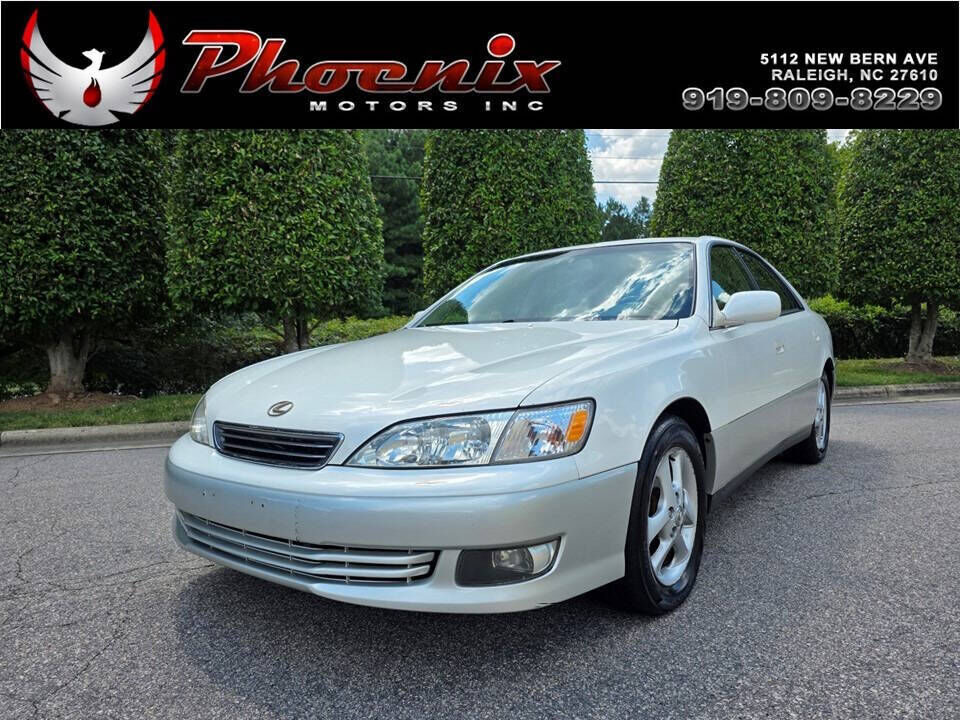 Lexus ES