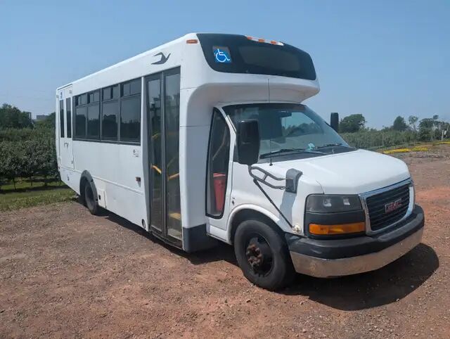 GMC Savana